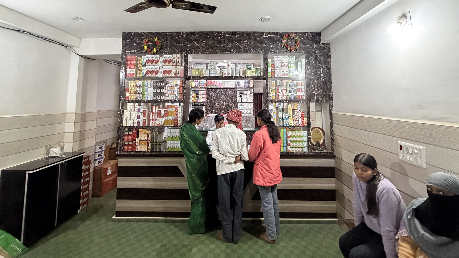 Dr Rupanshu Front Slide 5